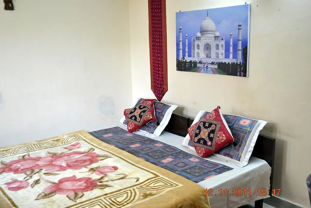 Bed & Breakfast Mystique Moments B&B Delhi