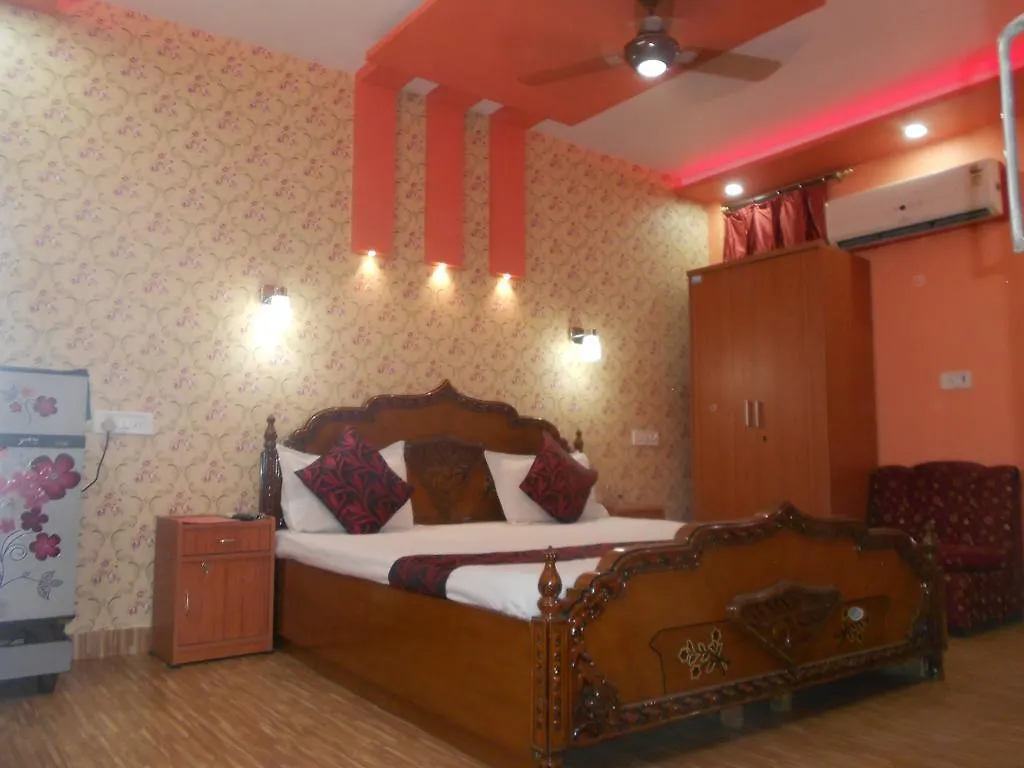 Mystique Moments B&B Delhi